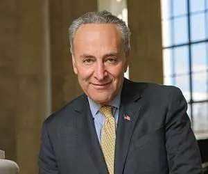 384px-Chuck_Schumer_official_photo-2