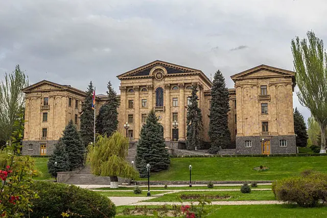 640px-National_Assembly_of_Armenia