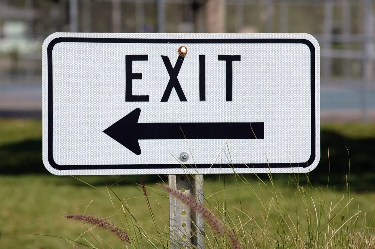exit-sign-1744730_1920-scaled