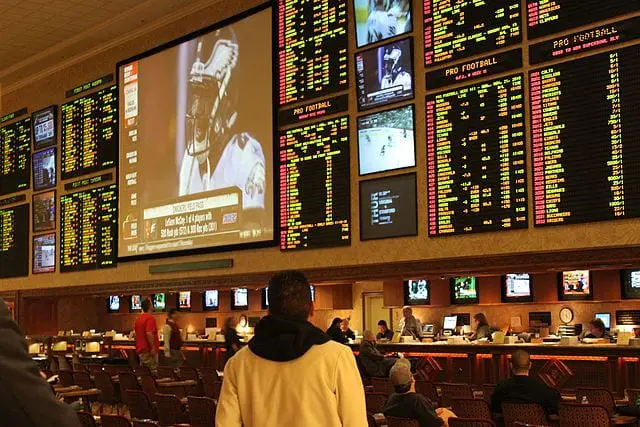 640px-Las_Vegas_sportsbook_0