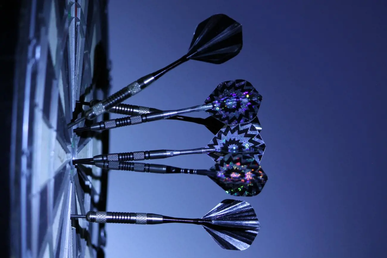 Darts-scaled