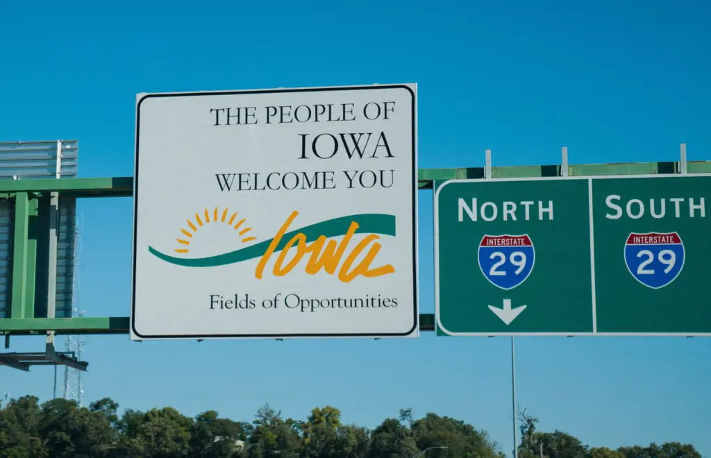 iowa-sign